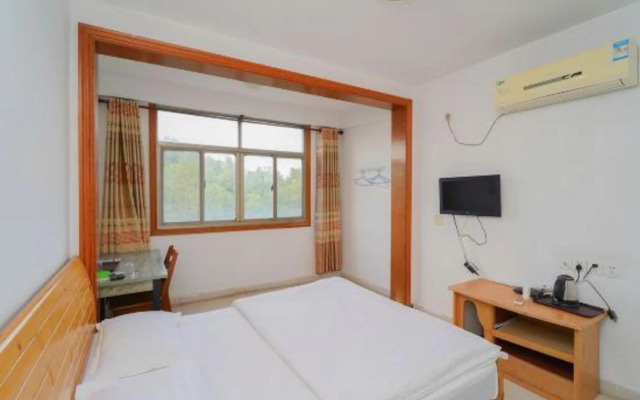 Shanghai Huifa Inn (Nanhui Wildlife Park)