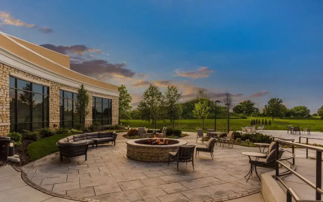 Holiday Inn & Suites - Joliet Southwest by IHG