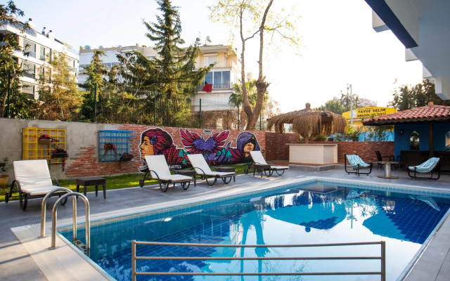 Mene City Hotel