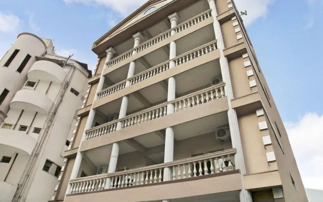OYO 47645 Hotel Sai Vinayak Boarding And Lodging