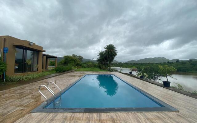 SaffronStays Rose Vineyard by the Lake