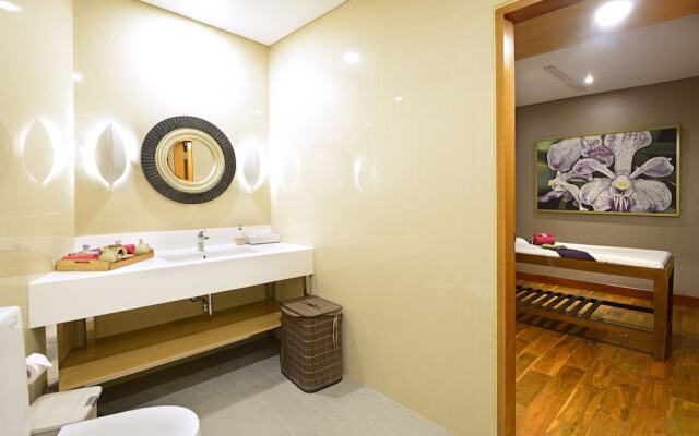 Surya Hotel & Cottages Prigen