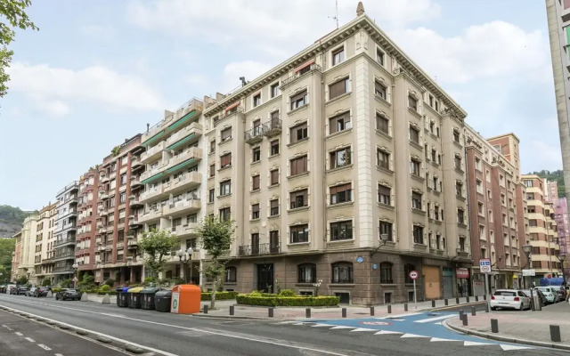 Volantin by Forever Rentals