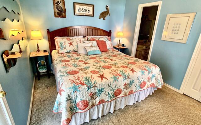 Blue Whale by RedAwning