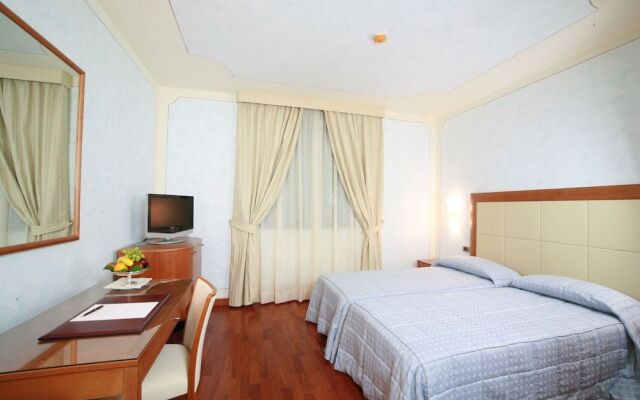 Grand Hotel del Parco - Bergamo Airport