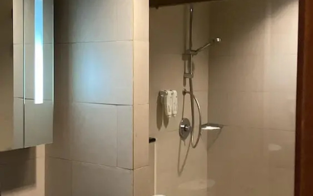 The H Tower Rasuna Suites By Villaloka