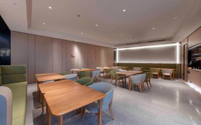 Ji Hotel Shanghai Fengzhuang Qilianshan Nan Road