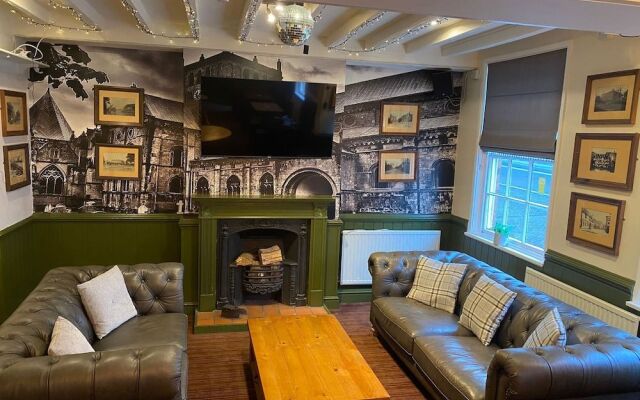 The Crown Hotel