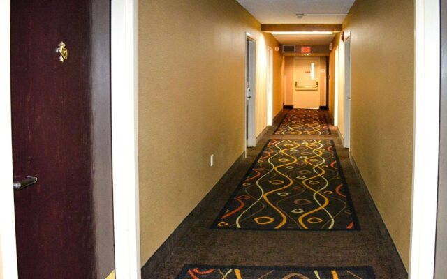 Baymont by Wyndham Scranton Dunmore