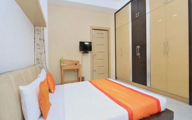 Red Carpet Residence By OYO Rooms