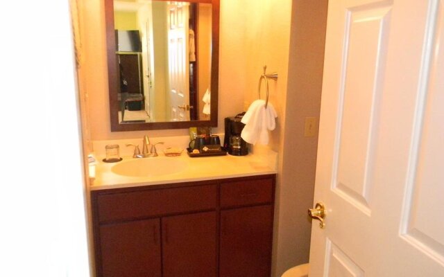 Whispering Creek B&B