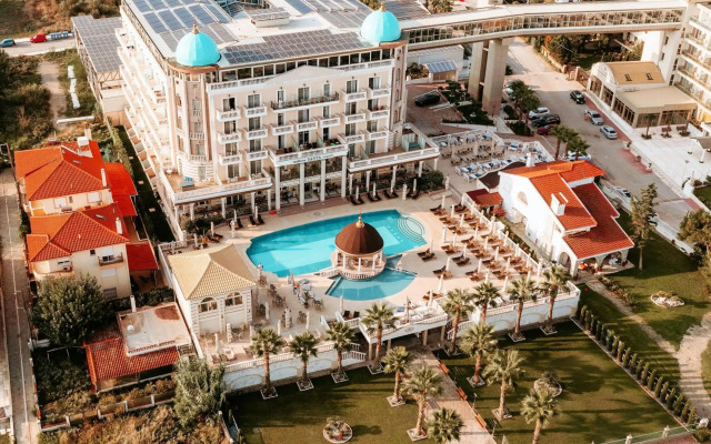 Wellness Santa Hotel - Adults Only