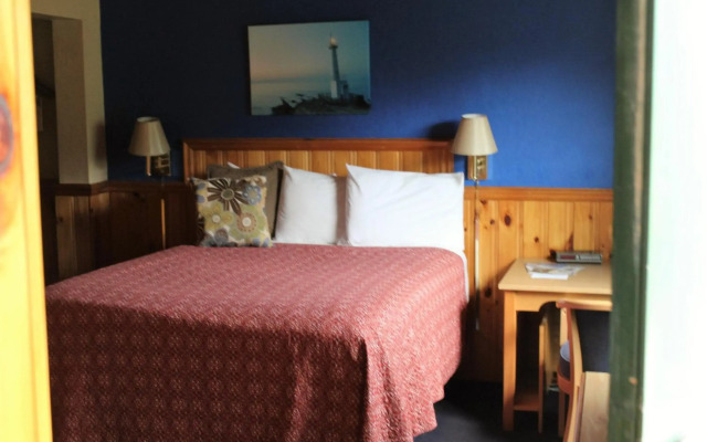 The Stonefence Resort