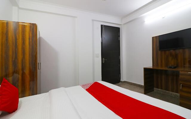 Capital O 61377 Hotel Diamond Inn