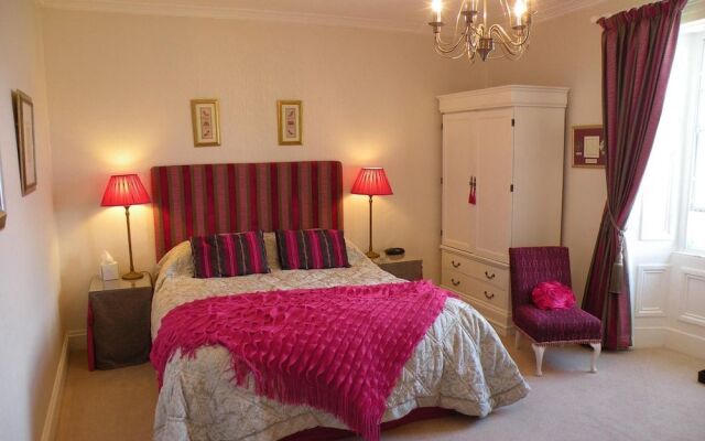 Thistle House Guest House