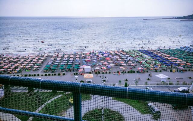 Sea View Apartment