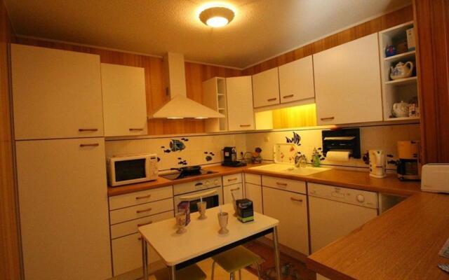 Appartement Bagnères-de-Luchon, 3 pièces, 7 personnes - FR-1-313-171