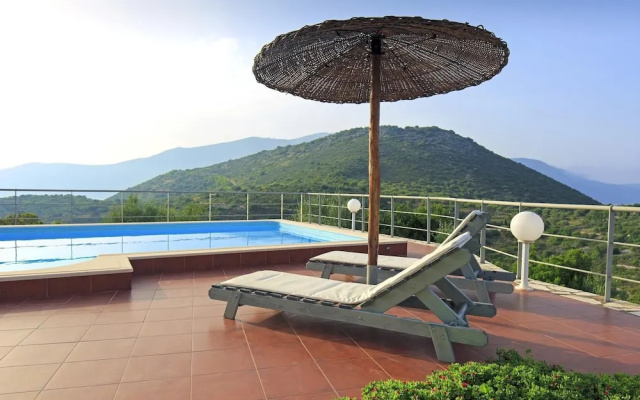 Neritos House in Vathy