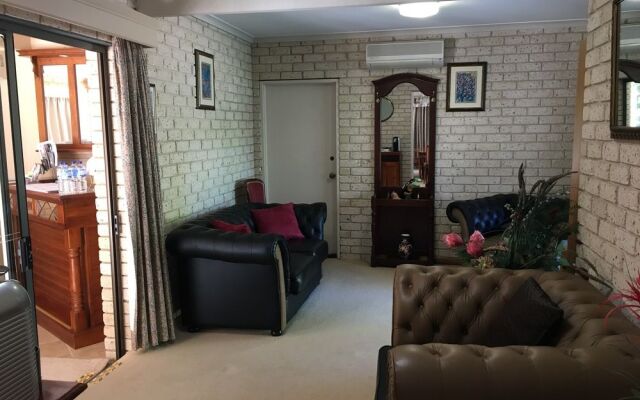 Ophir Gold Bed & Breakfast