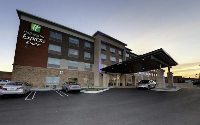 Holiday Inn Express And Suites Detroit Northwest Livonia