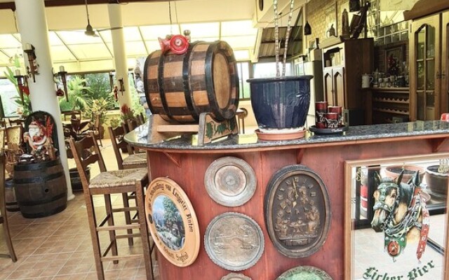 Welcome to our Oasis The Beautiful Bungalow Green