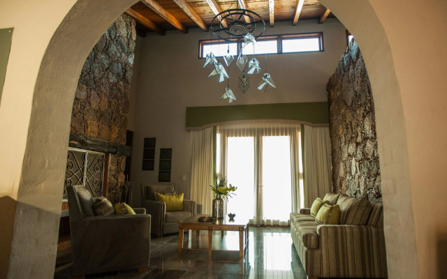 Hotel Casa Legado Spa & Resort