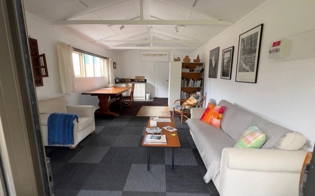 @Taradise-Opunake - eco-friendly Coastal hideaway