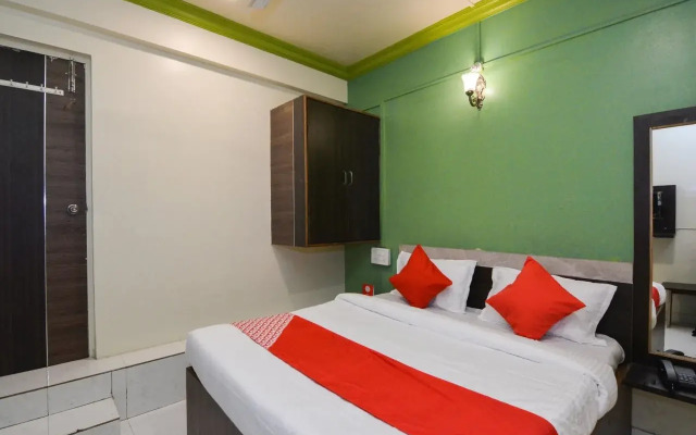 Hotel Nikhil Garden