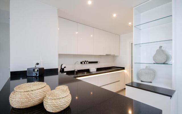 Urbano Blanco Apartments