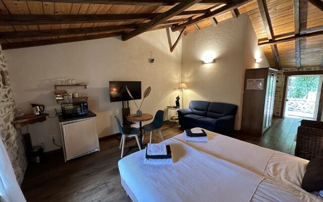 Domaine de Brise Bois - Chambres & Gîtes