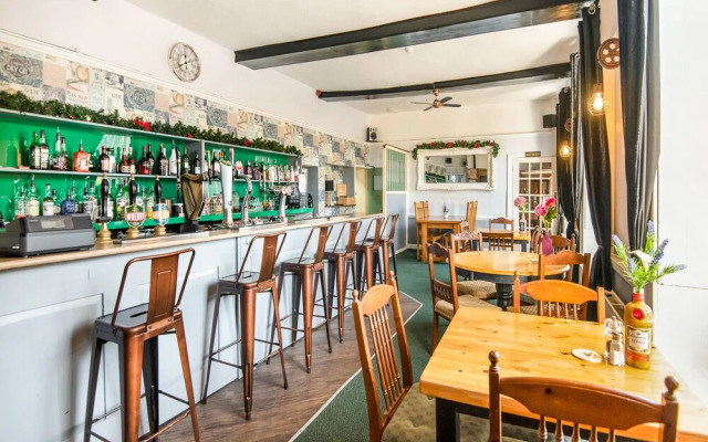 Hardwicke Arms Hotel