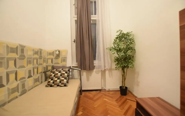 Budget Apartment by Hi5 - FehÃ©rhajÃ³