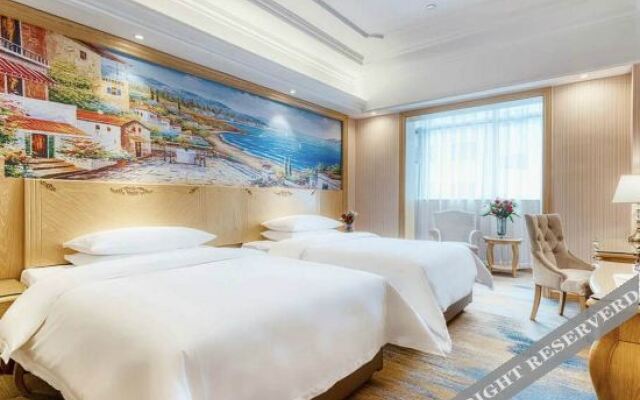 Vienna Hotel (Tianjin Five Avenues Youyi Road Cultural Center Subway Station)