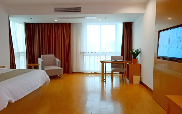 GreenTree Inn Fuyang Technician College