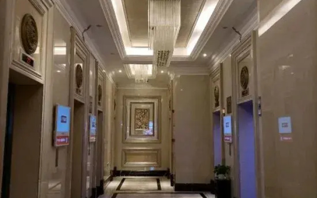 Yunlai Inn (Guangzhou Luogang Wanda Plaza Suyuan Metro Station)