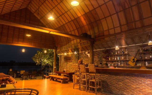 Bamboo Bungalow
