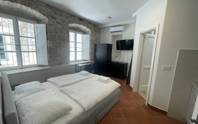 Dominium Premium Location Suites