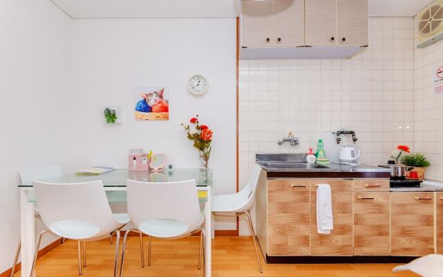 Namba Sunny and Comfortable Apartment