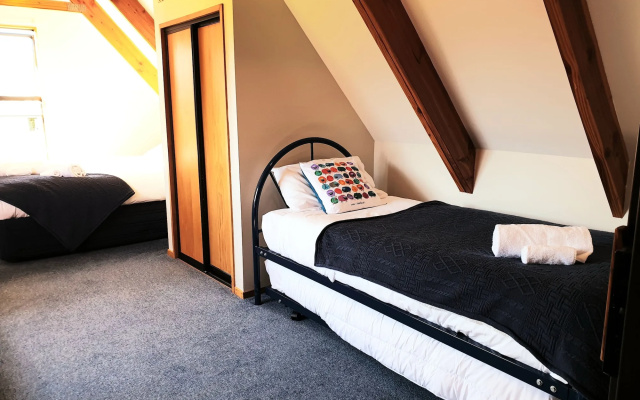 Ardara Lodge Bed & Breakfast – Guest Rooms – Kaikoura