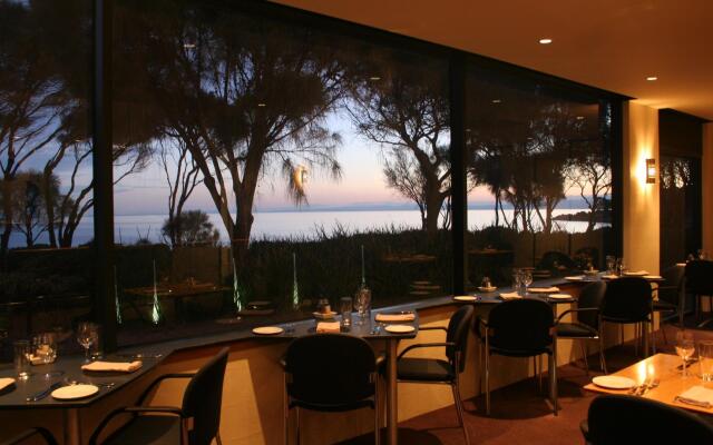 Edge of the Bay Resort