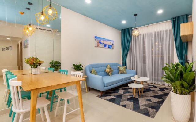 Halo Sun Avenue Apartments