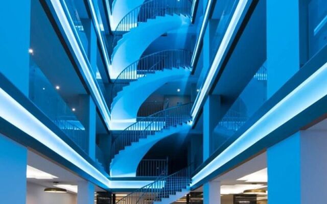 Simurg Halal Luxury Hotel