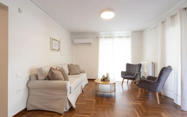 Seaside Elegance Brand New 2BD Luxury Stay