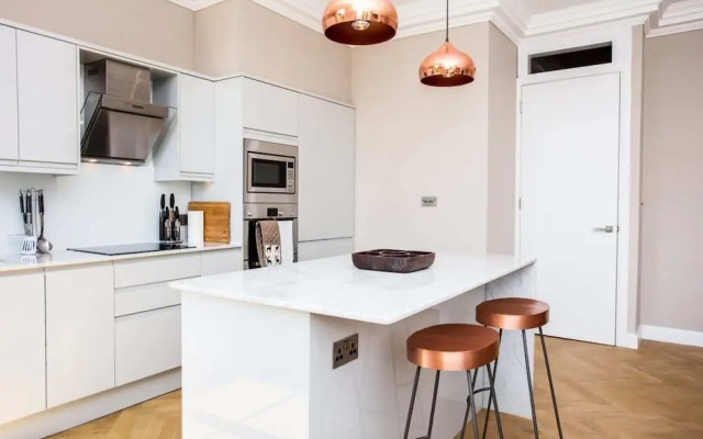 Bright, Vibrant 1 BD Apartment in Sth Hampstead