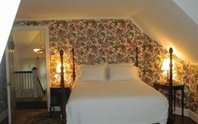 Wayne Bed & Breakfast Inn
