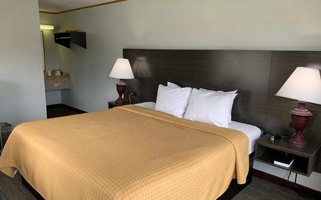 Pigeon Forge Parkway Inn