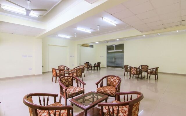 OYO Flagship 190 Gomti Nagar