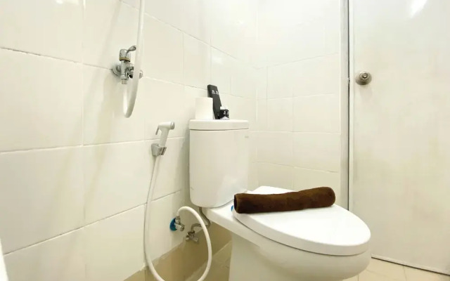Comfort Living And Strategic 2Br At Bassura City Apartment