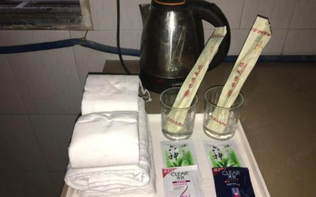 Shiqiao Hostel
