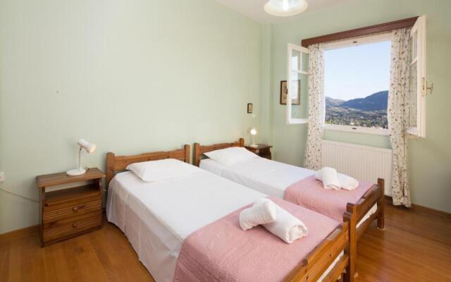 Villa Dorina by Corfuescapes